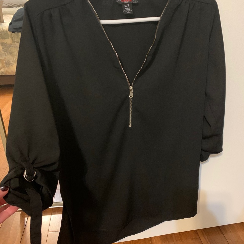 Black top with silver zipper